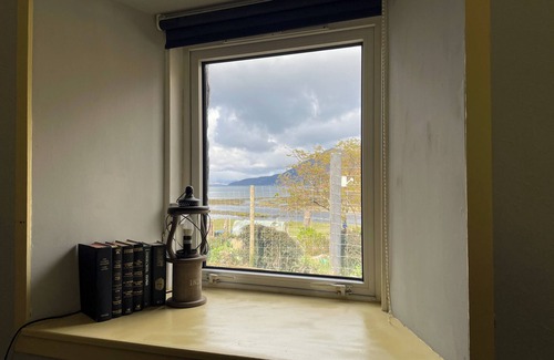 Arnisdale Cottage | 3 bedroom accommodation in Corran, near Arnisdale