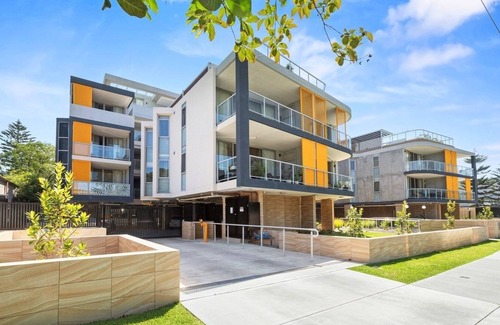 Nowra Apartment | 3 bedroom apartment - 67 Graham Street, Nowra
