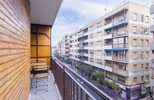 Murcia Apartment | 3-bedroom apartment in delightful Murcia with WiFi, AC