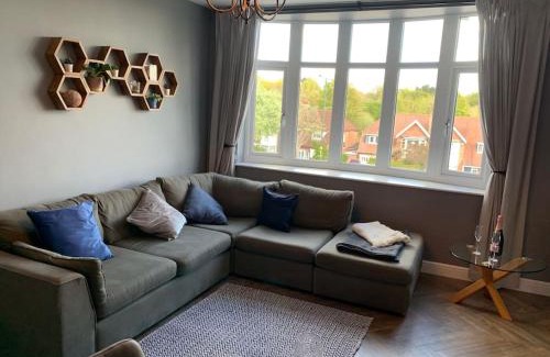 Edgbaston Apartment | 3 Bedroom apartment with gym in Harborne