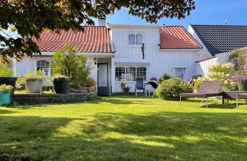 Arendal House | 3 bedroom awesome home in Arendal