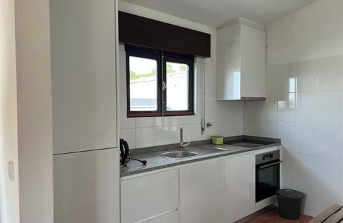 Apulia House | 3-bedroom beach house in enchanting Apúlia with WiFi