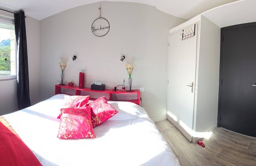 Vals-les-Bains Bed & Breakfast | 3 bedroom bed & breakfast in vals-les-bains