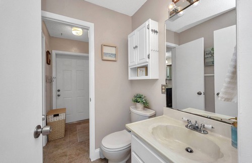 Port Charlotte House | 3 bedroom, Close to many restaurants