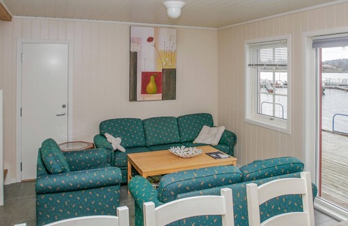 Sjernarøy House | 3 bedroom cozy home in Sjernarøy