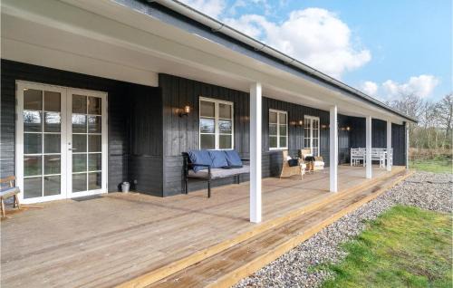 Vemb House | 3 Bedroom Cozy Home In Vemb