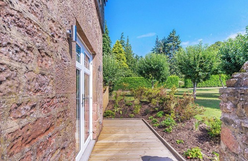 Murthly Cottage | 3 bedroom accommodation in Kirkton of Lethendy