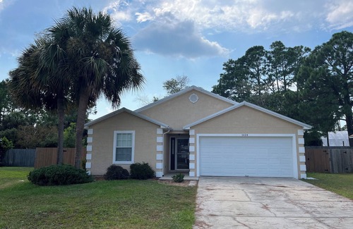 Panama City Beach House | 3-bedroom house in brilliant Panama City Beach with WiFi, AC