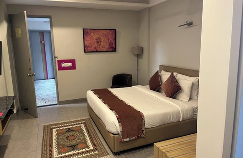 Sector 17 House | 3-bedroom house in awesome Gurugram with WiFi, AC