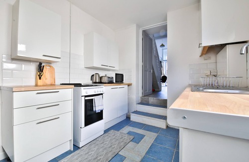 Grangetown House | 3 Bedroom House in Cardiff near Cardiff Castle