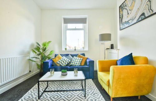 Grangetown House | 3 Bedroom House in Cardiff near Cardiff Castle