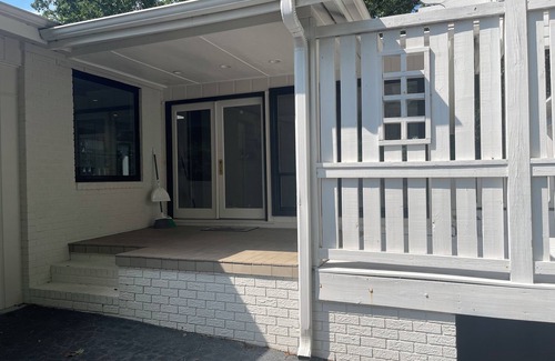Hartwell House | 3-bedroom house in charming Hartwell! More photos coming soon!