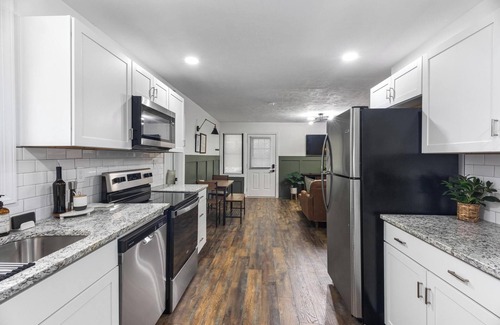 Augusta House | 3-bedroom house in charming Augusta with WiFi, AC