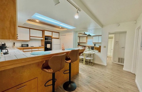 El Cajon House | 3-bedroom house in lovely San Diego with garage. Enjoy your stay