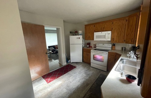 Moorhead House | 3-bedroom house in Moorhead in nearby colleges