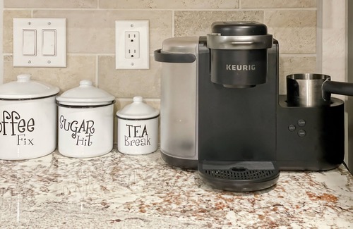 Hobbs House | 3-bedroom house in welcoming Hobbs with WiFi, AC