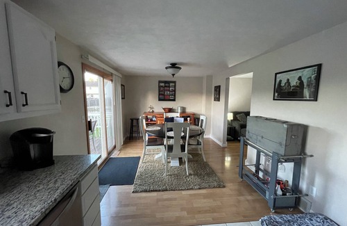Cicero House | 3 bedroom house with fenced in yard and pool close to Syracuse