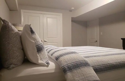 Elora House | 3 Bedroom Luxury Detached House in Elora