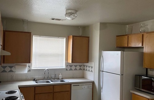 Killeen House | 3-bedroom townhome in Central Texas - Fully Furnished including all utilities