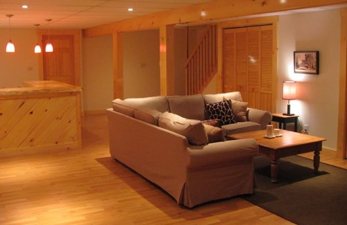 North Troy House | 3 bedroom townhouse at Jay Peak, Vermont (prime ski-on/ski-off location)