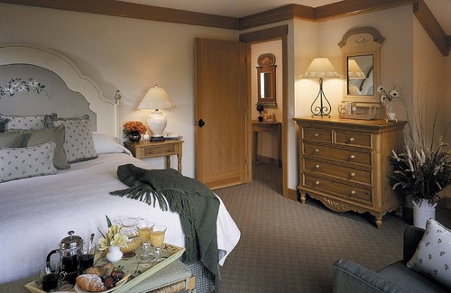 Moscow Villa | 3 Bedroom Villa at Trapp Family Lodge in Stowe