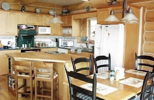 Somers Cabin | 3 Bedrooms, 2.5 Bathrooms, Sleeps 6