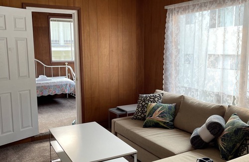 Albany Condo | 3 bedrooms Unit on Central Albany CA
