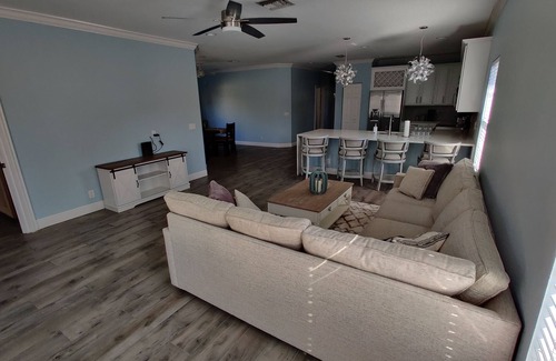 Delray Beach House | 3 blocks from Downtown Atlantic Ave - 1 mile to Beach - Safe area