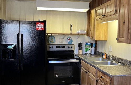 Burnside Cottage | 3 BR 1 BA Cottage - Screened in porch, lake access, playground, minutes to LCRH