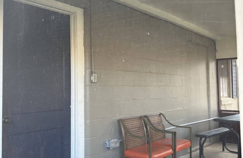 Burnside Cottage | 3 BR 1 BA Cottage - Screened in porch, lake access, playground, minutes to LCRH