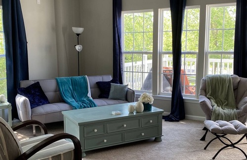 Paw Creek House | 3 br, 2.5 bath unit, beautiful view from the deck & kitchen, min to Blakeny