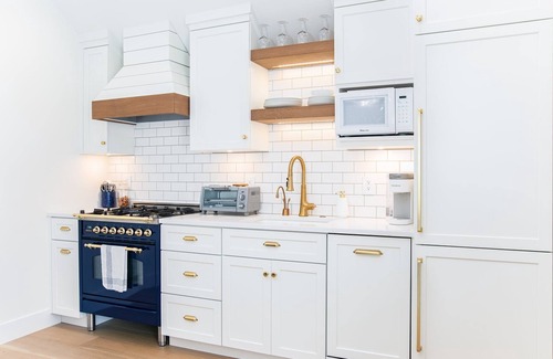 Georgetown House | 3 BR 2 BA Loft at Fr. Sorin's w/Paddle Tennis