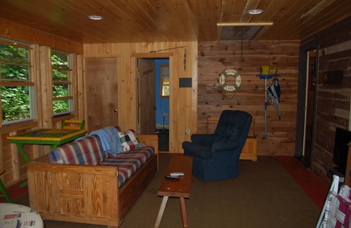 Moultonborough Cottage | 3 BR cottage on Lake Winnipesaukee with beach and use of small boats
