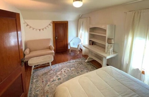 Seneca Falls House | 3 Br, Eclectic Lakefront Cottage