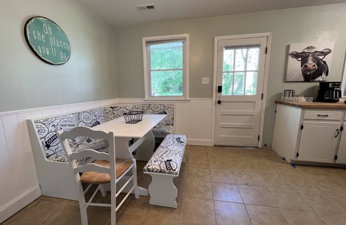Southeast Raleigh House | 3 BR renovated home, near downtown Raleigh, privacy fenced backyard!
