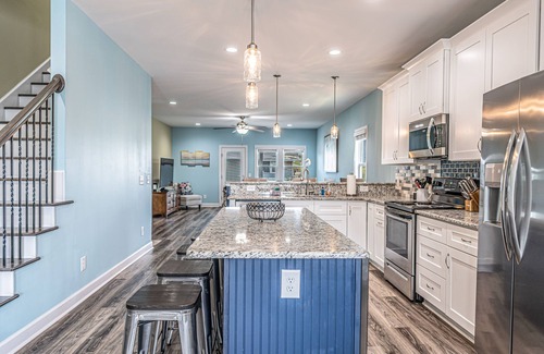 North Carolina Coast House | 3 BRs; ensuite baths; Close to Beach, Boardwalk; ready for Fun in the Sun