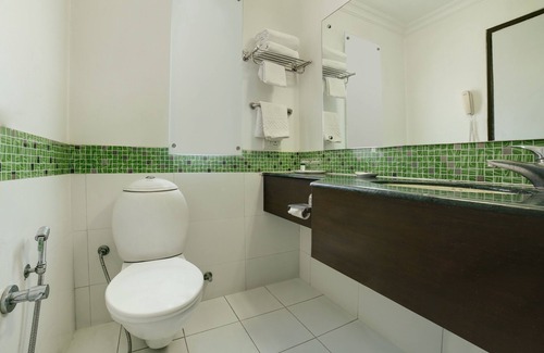 Ellis Bridge Hotel | 3 by OYO - Nami Residency