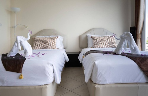 Bophut Hills Villa | 3 Coconuts - Seaview Private Villa