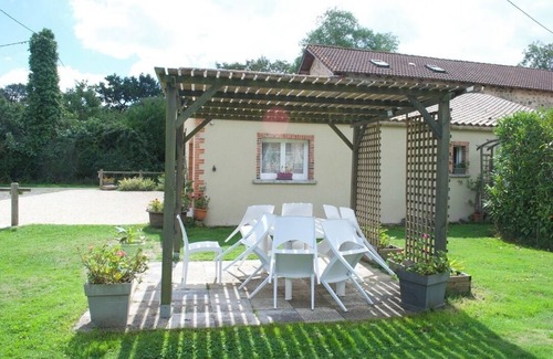 La Boissiere-des-Landes House | 3* house between sea and countryside with jacuzzi and 15 kms beach