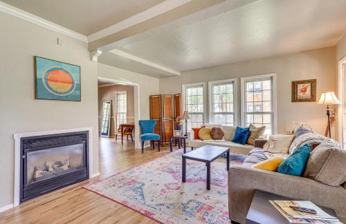 Central Oklahoma City House | 3 Mi to Dtwn OKC Pet-Friendly Paseo Gem!