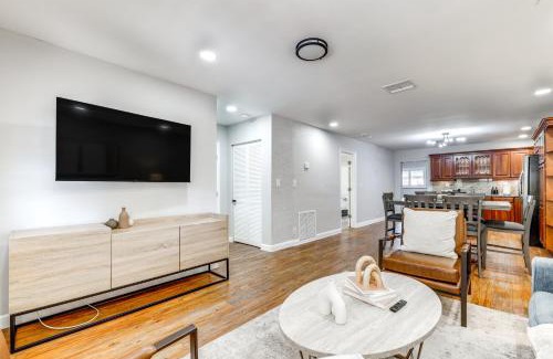 Lighthouse Point House | 3 Mi to Shore Couples Getaway in Lighthouse Point
