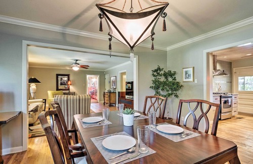 Westfield House | 3 Mi to SoCo: City Escape w/Patio