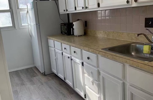 Southeast House | 3 Miles to the National Mall: Cozy 2BR Budget-Friendly Home Near D.C. Landmarks