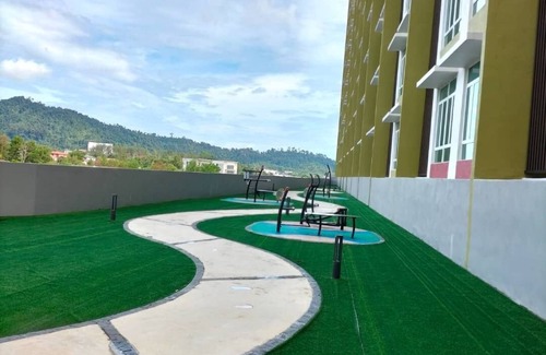 Bandar Indera Mahkota Condo | 3 min to IIUM and town @Mahkota Valley Suite Indera Mahkota Kuantan#Netflix @WS