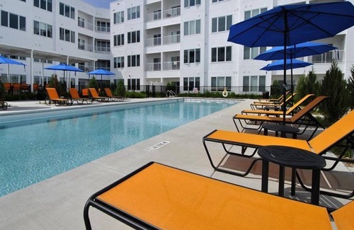 Bryant Pattengill East Apartment | 3 minutes to U of M! Pool/Hot Tub, Games, Family-sized Hotel Quality