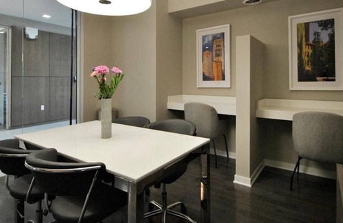 Bryant Pattengill East Apartment | 3 minutes to U of M! Pool/Hot Tub, Games, Family-sized Hotel Quality