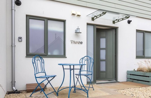 Bolberry Cottage | 3 OCEAN REACH, pet friendly, with a garden in Bolberry