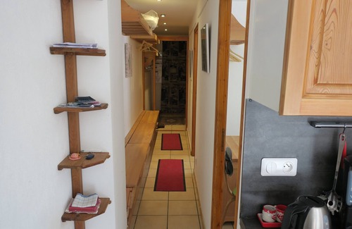 La Salle-les-Alpes Apartment | 3-room apartment with south-facing terrace