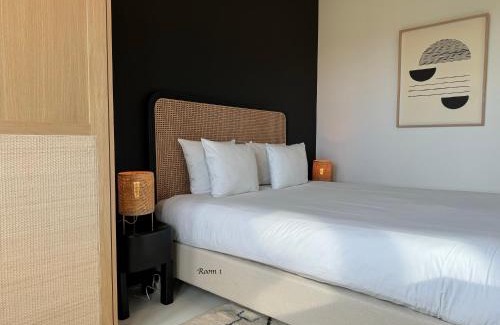 Stationsbuurt Noord Apartment | 3 Room Luxury Design Apartment with Airconditioning, Close to Gent St-Pieters Station