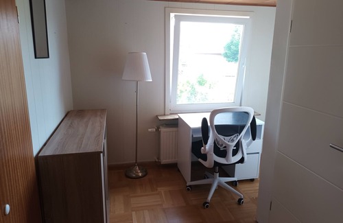 Wilstedt Apartment | 3 rooms 1st floor 100sqm conservatory roof terrace super bathroom